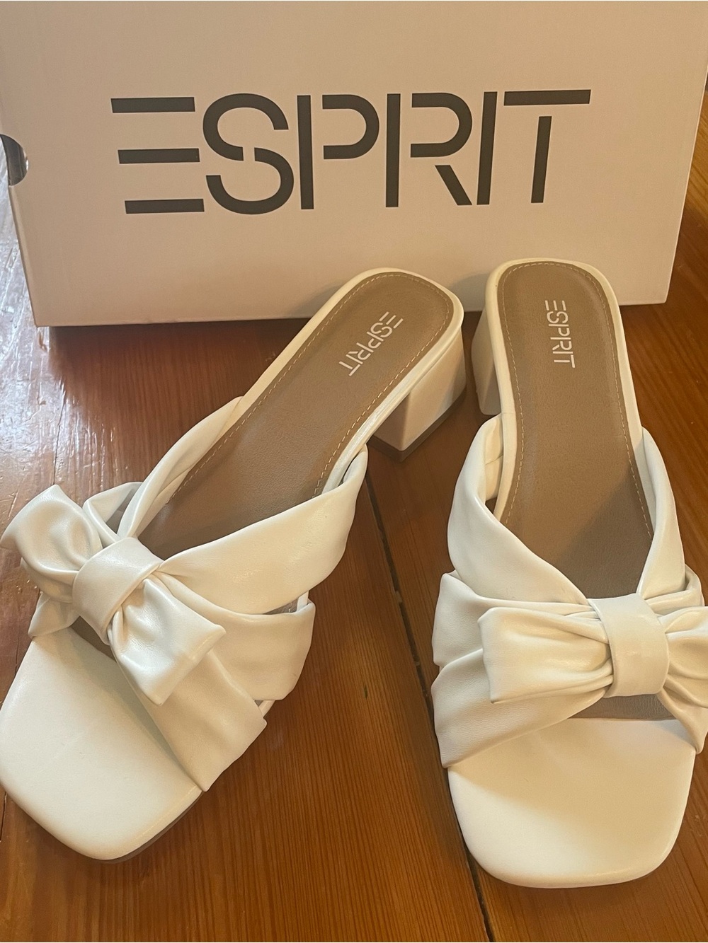 Esprit Women’s Summer Off White/Cream Bow Block Heel Mules, NIB, Size 9M